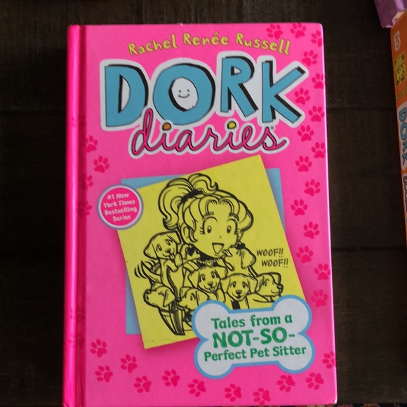 Dork Diaries - Picture 2 of 5
